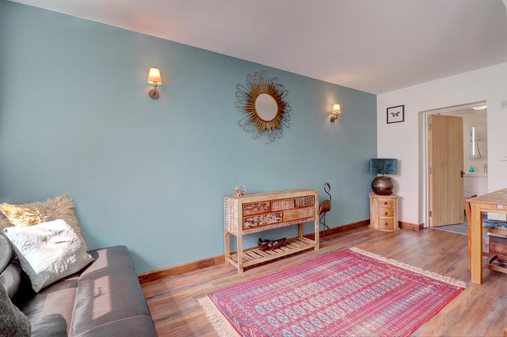 Living room ii.jpg