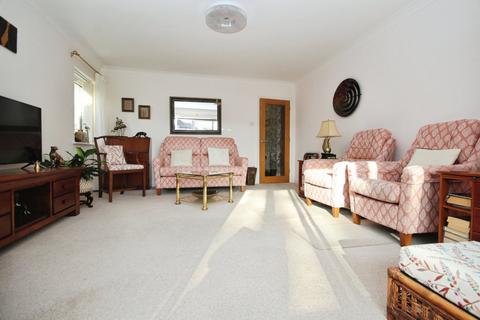 3 bedroom ground floor flat for sale, Grosvenor Road, WESTBOURNE, BH4