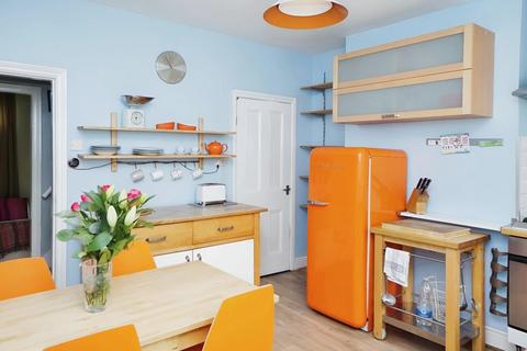 3 bedroom terraced house to rent, Kirkstone Road, Walkley, Sheffield, S6