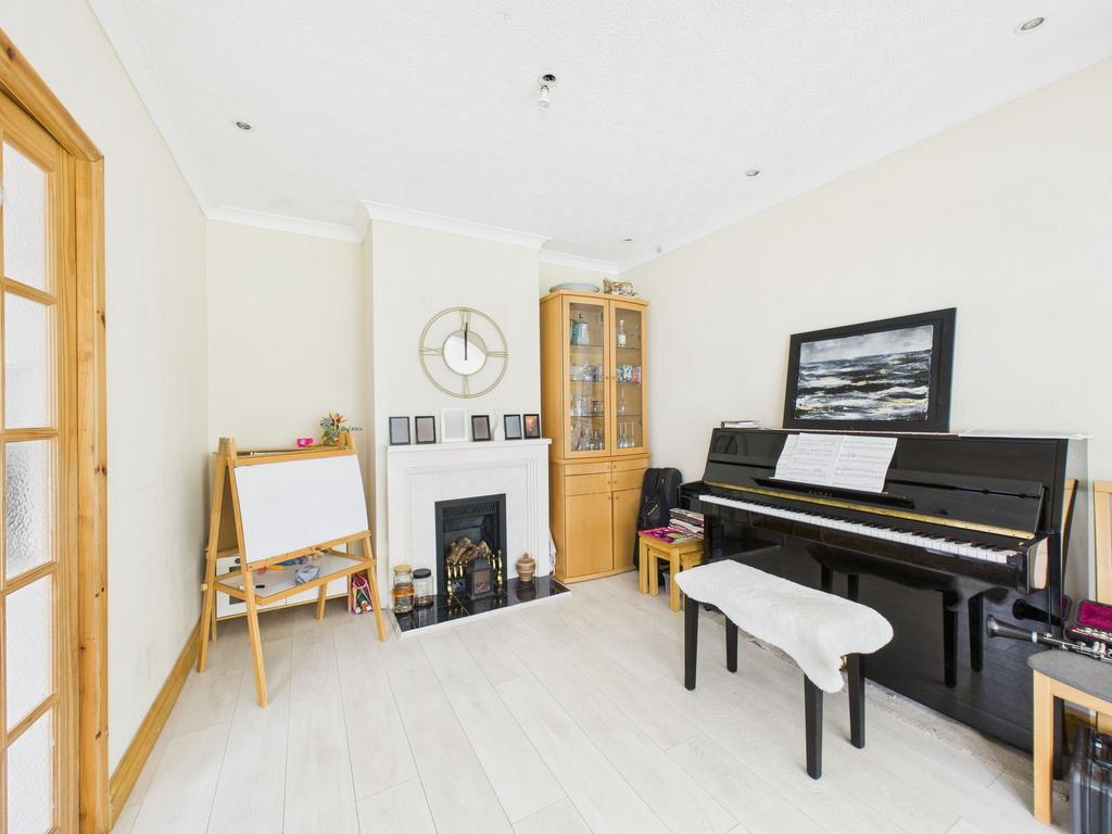 Dining/Family Room