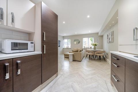 undefined, Waratah Drive, Chislehurst