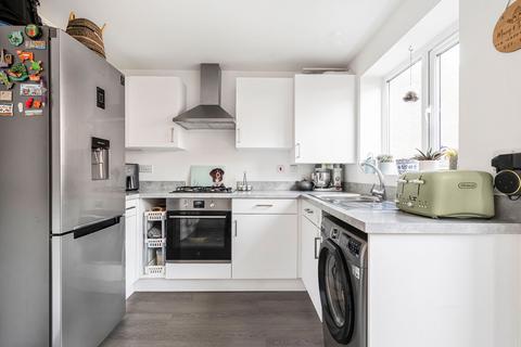 undefined, Stret Avalennek, Newquay TR8