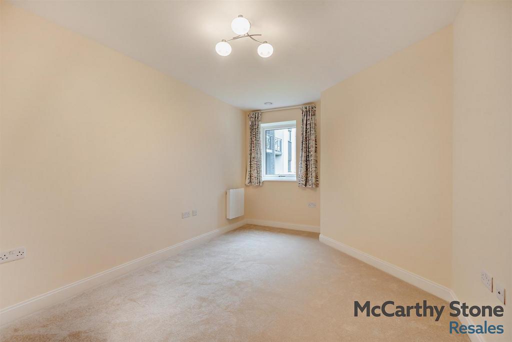8665700-interior09-800.jpg