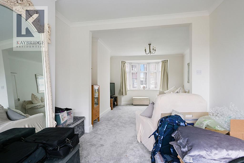 Riverholme Drive, Epsom - KT19 9 TQ