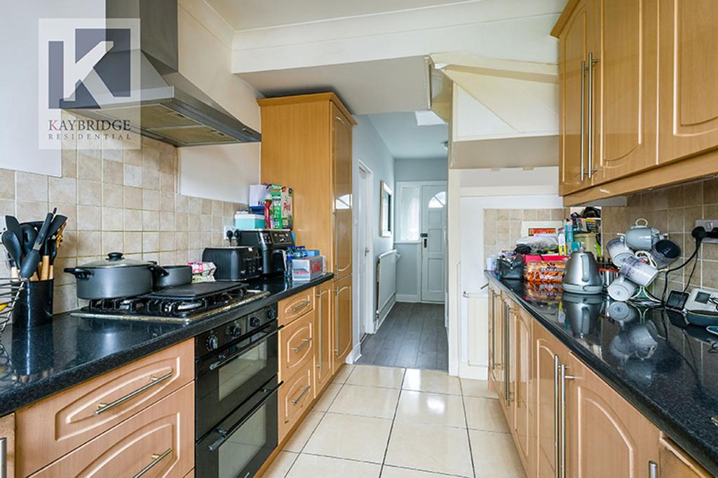 Riverholme Drive, Epsom - KT19 9 TQ