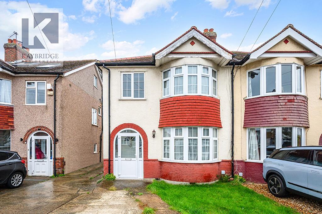 Riverholme Drive, Epsom - KT19 9 TQ