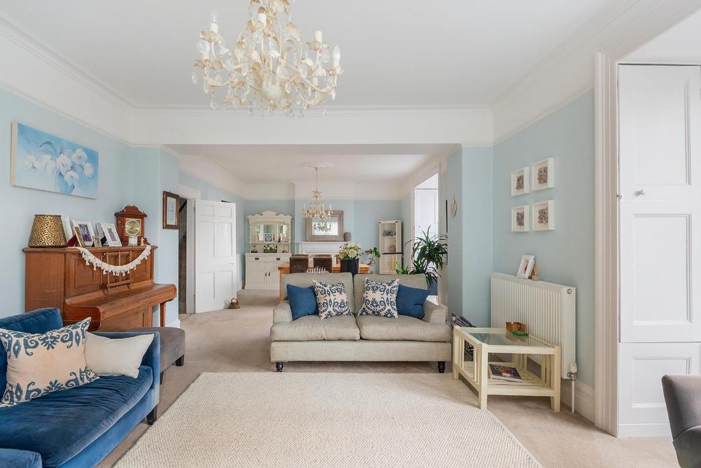 1 H7 RCN - Living Drawing Room F.jpg