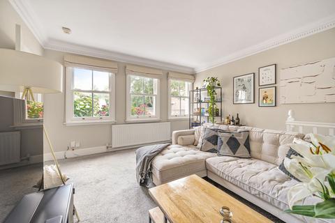 2 bedroom townhouse to rent, Wingfield House, South Lambeth Road, SW8
