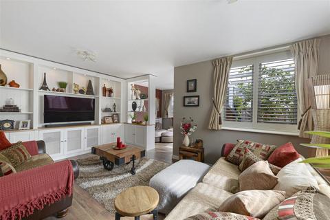undefined, Primrose Close, Holborough Lakes ME6