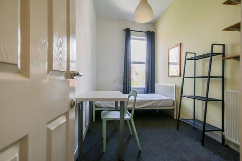 5 bedroom flat to rent, Bristol Road, Birmingham B29