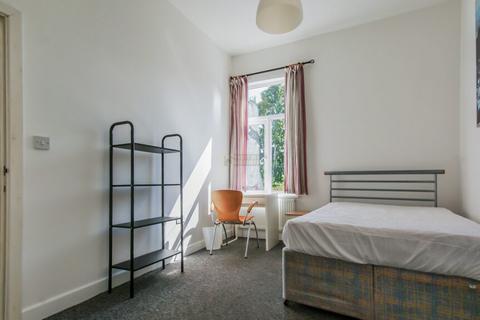 2 bedroom flat to rent, Bristol Road, Selly Oak B29