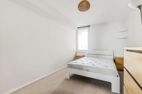 undefined, Crowline Walk, London N1