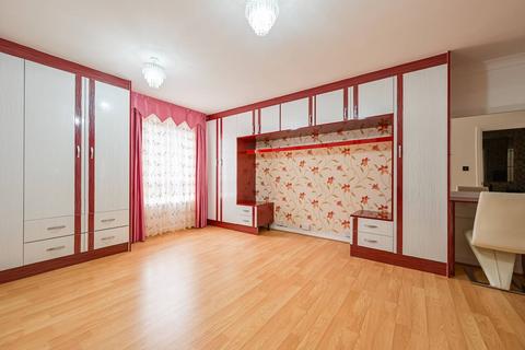 2 bedroom flat for sale, Homer Drive, E14, Canary Wharf, London, E14