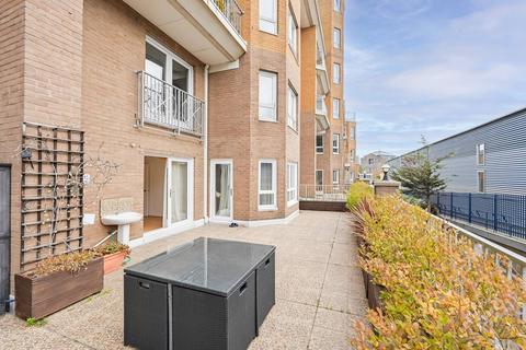 2 bedroom flat for sale, Homer Drive, E14, Canary Wharf, London, E14