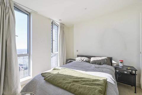 2 bedroom flat for sale, Pan Peninsula Square, Canary Wharf, London, E14