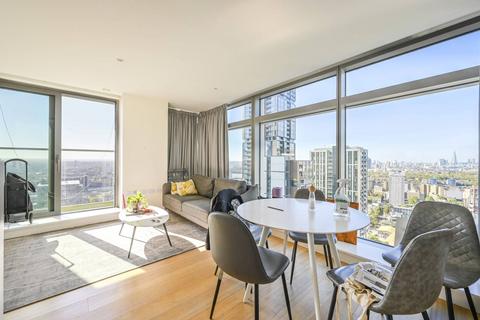 Pan Peninsula Square, Canary Wharf, London, E14