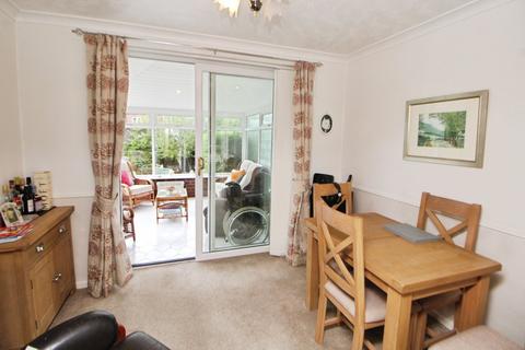 undefined, Moss Bank Close, Glossop SK13