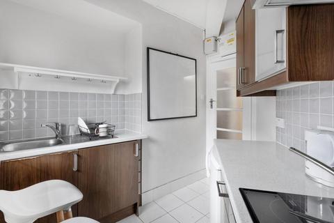 3 bedroom apartment to rent, West Kensington Court, London, SW6
