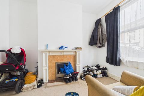 2 bedroom terraced house for sale, Matlock Road, Coventry CV1