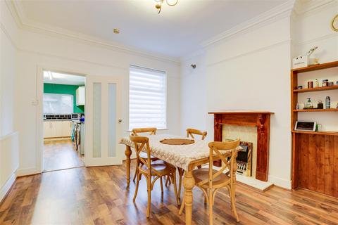 undefined, Broomhill Road, Highbury Vale NG6