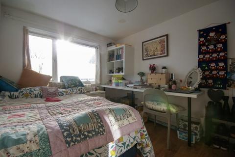6 bedroom terraced house to rent, Quinton Road, Birmingham B17