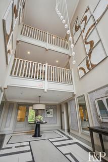 undefined, Kingswood, Ascot