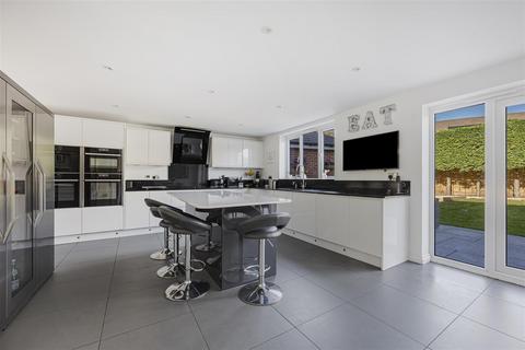 undefined, Mimosa Drive, Shinfield, Reading, RG2
