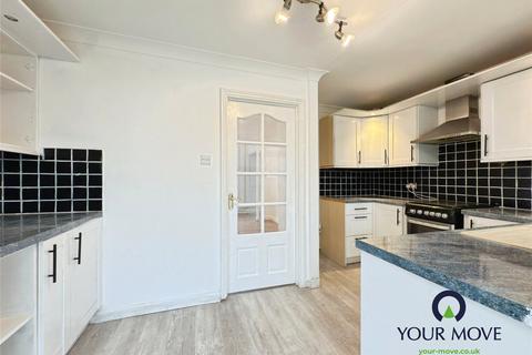 3 bedroom end of terrace house for sale, Newington Road, Kent CT12
