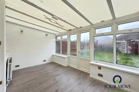 3 bedroom end of terrace house for sale, Newington Road, Kent CT12