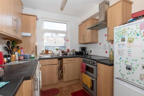 undefined, Centrecourt Close, Worthing