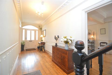 13 bedroom detached house for sale, Granville Road, Totland Bay