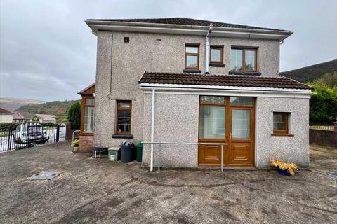 undefined, Ferndale CF43