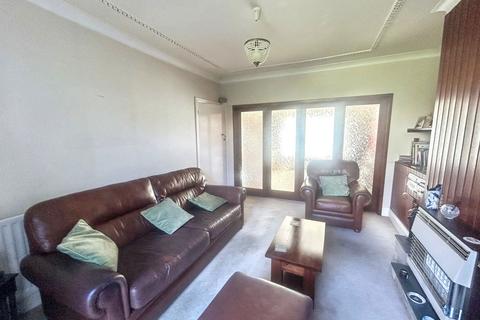 3 bedroom semi-detached house for sale, Haig Avenue, Monkseaton, Whitley Bay, Tyne and Wear, NE25 8JG