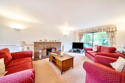 4 bedroom detached house for sale, Corbett Drive, Surrey GU18