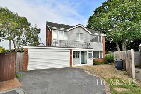 4 bedroom detached house for sale, Wollaton Road, Ferndown, BH22