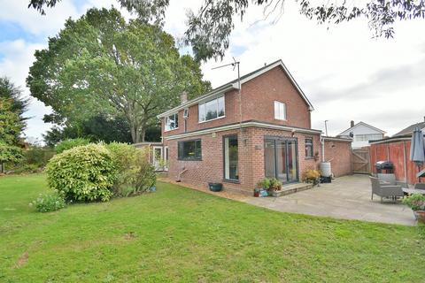 4 bedroom detached house for sale, Wollaton Road, Ferndown, BH22