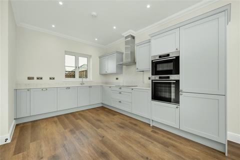 3 bedroom mews to rent, Winkfield Row, Bracknell, Berkshire, RG42