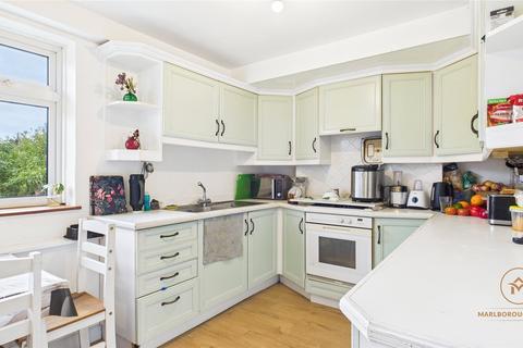 3 bedroom property to rent, Little Gearies, Ilford, Essex, IG6