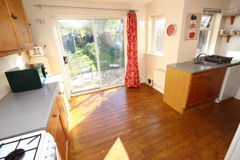 3 bedroom end of terrace house for sale, Merrilands Road, Worcester Park KT4