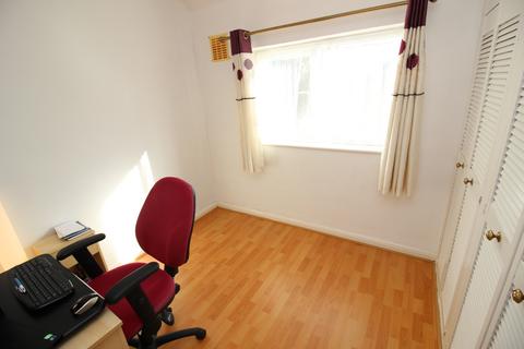 11 Merrilands Road, Worcester Park, KT4 8NU