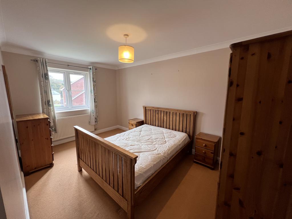 Front Bedroom 3