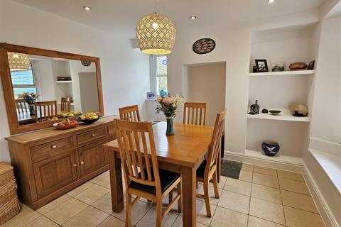 4 bedroom semi-detached house for sale, North Street, Tywardreath, Par