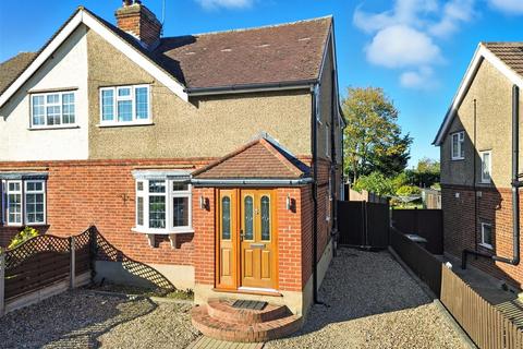 undefined, Hansells Mead, Roydon