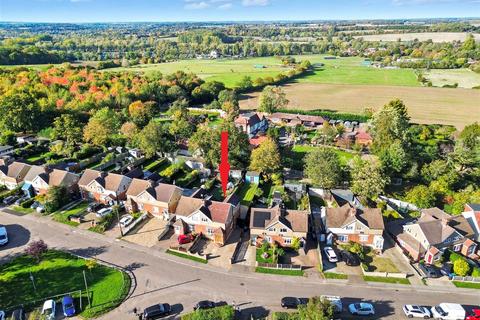 undefined, Hansells Mead, Roydon