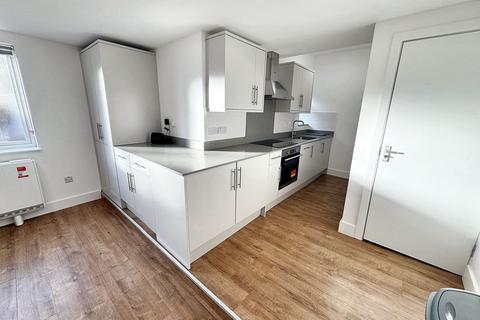 undefined, The Broadway, Southall, UB1