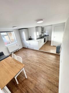 undefined, The Broadway, Southall, UB1