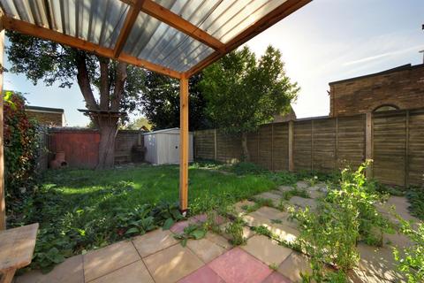 25 Regina Road, London, W13 9EG