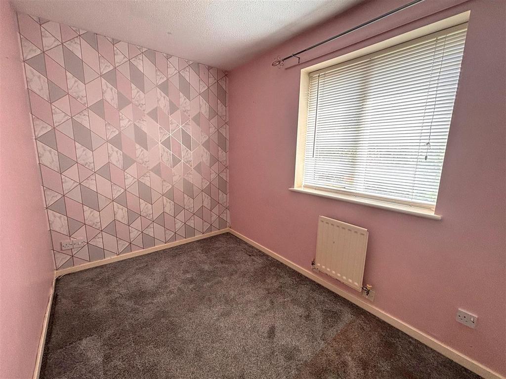 Bedroom 2.jpg