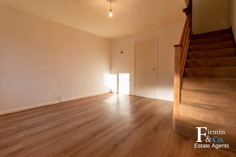 2 bedroom terraced house to rent, Osprey, Peterborough PE2