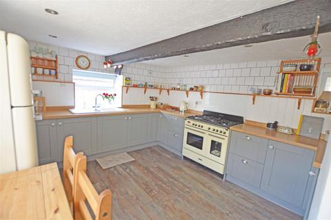 4 bedroom character property for sale, West Street, Peterborough PE6